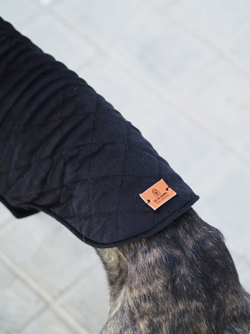 ABRIGO PARA PERROS NEGRO